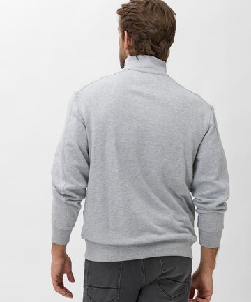 BRAX Sweatshirt 'Sion' in Grau: zadná strana