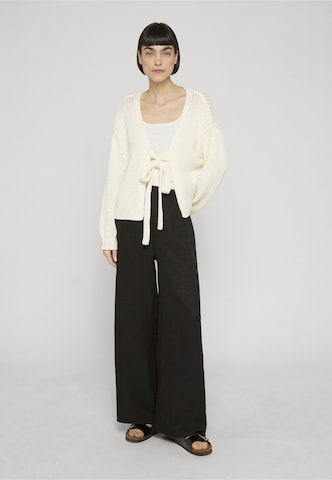 Estelou Knit cardigan in White