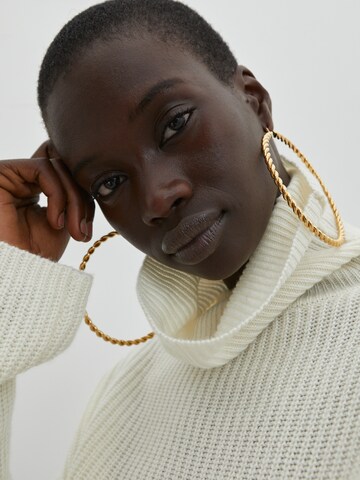 Pullover 'Allegra' di EDITED in bianco