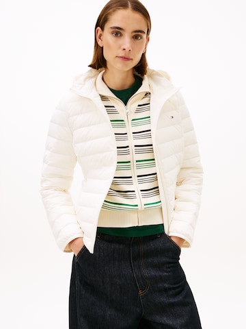 TOMMY HILFIGER Демисезонная куртка в Белый: спереди