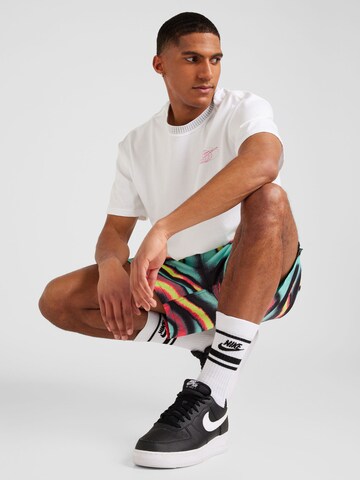 balts Nike Sportswear T-Krekls