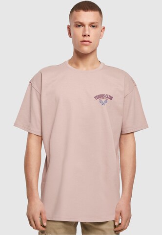 Merchcode T-Shirt 'College Club' in Pink: predná strana