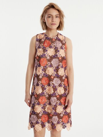 Ana Alcazar Kleid 'Penelope' in Braun: Vorderseite