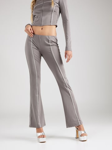 SHYX Flared Pants 'Kili' in Grey: front