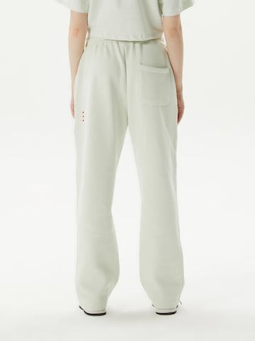 Ossy Homer Loosefit Sporthose 'Heavy Cotton 450 GSM N1Y013' in Grün