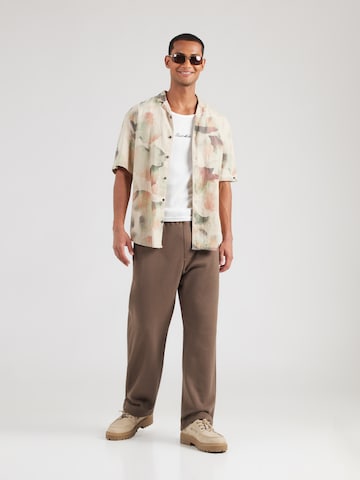 HOLLISTER Baggy Byxa i brun