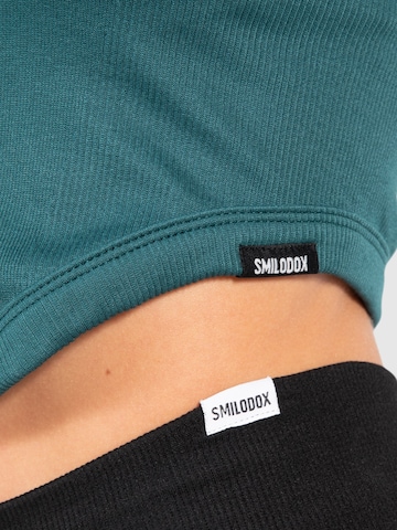 Smilodox Athletic Zip-Up Hoodie 'Serina' in Green