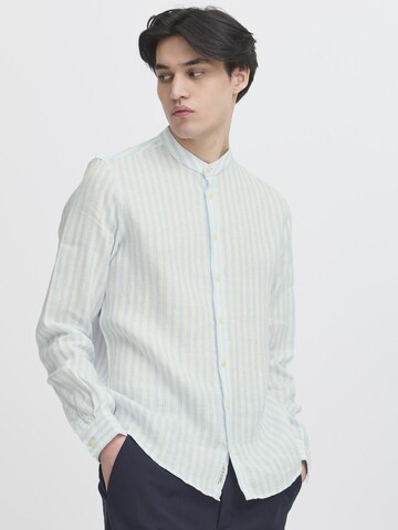 Casual Friday - Ajuste regular Camisa ' CFANTON LS CC linen striped shirt ' en azul