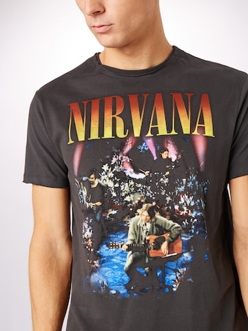 Regular fit Maglietta 'NIRVANA LIVE IN NEW YORK' di AMPLIFIED in grigio