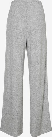 VERO MODA Wide Leg Hose in Grau