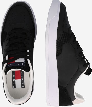 Sneaker low de la Tommy Jeans pe negru