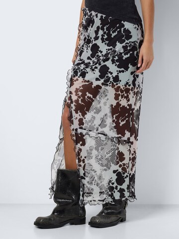 Noisy may Skirt 'NMROSA' in Black: front
