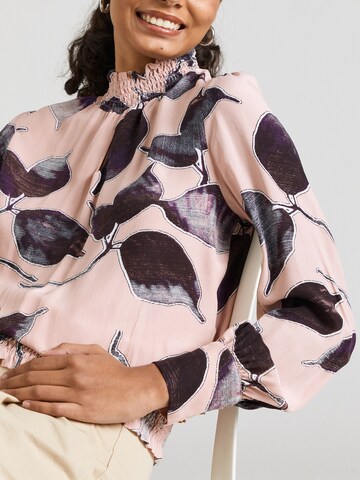 MORE & MORE Bluse i pink