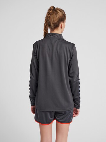 Hummel - Sweatshirt de desporto em cinzento