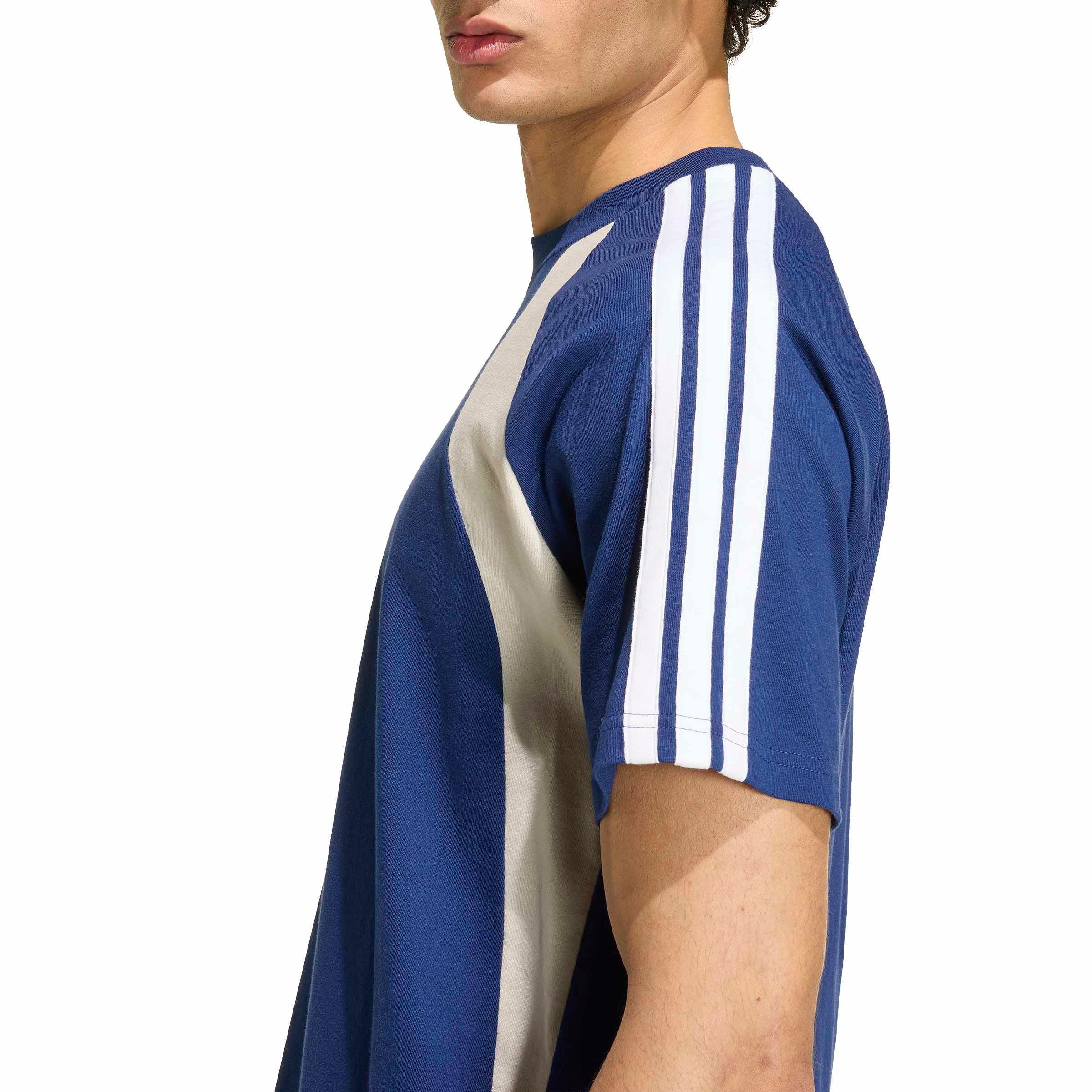 T-Shirt fonctionnel ADIDAS SPORTSWEAR en bleu