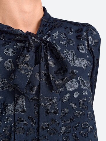 Rich & Royal Shirt dress in Blue