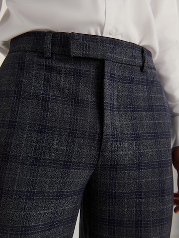 Guido Maria Kretschmer Men Regular Hose 'Christos' in Grau