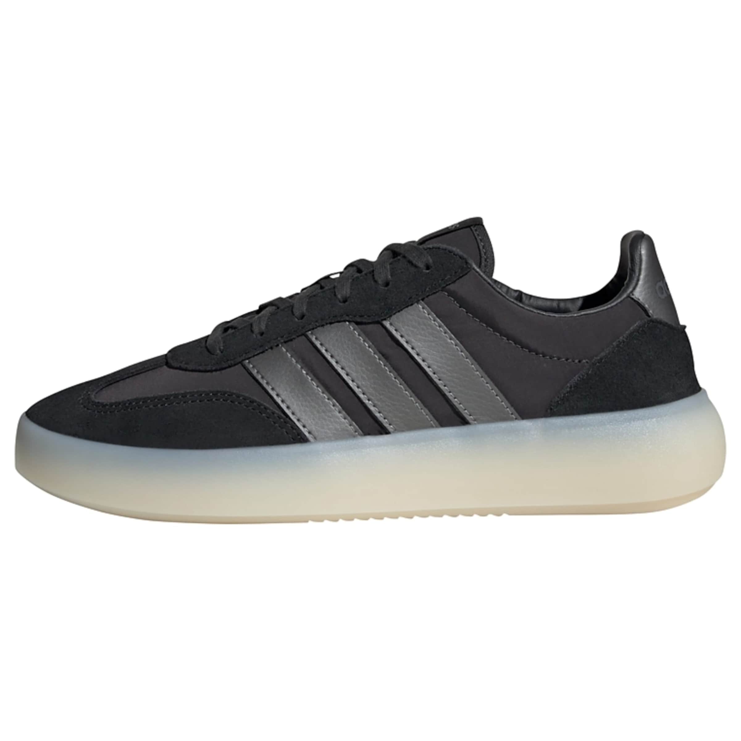 Baskets basses 'Barreda Decode' ADIDAS SPORTSWEAR en noir : devant