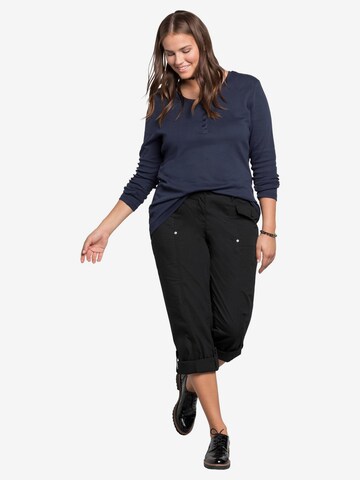 SHEEGO Regular Trousers in Black