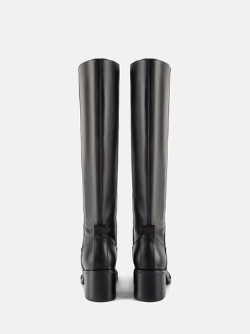 Botine 'SIMPLE LIFE' de la L37 HANDMADE SHOES pe negru