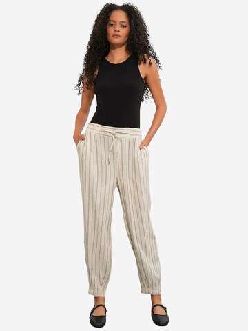 Effilé Pantalon Bigdart en beige