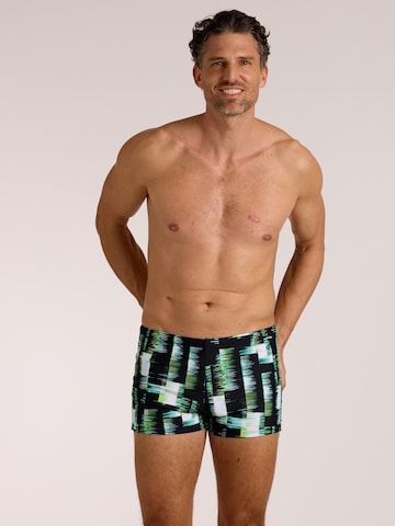 wavebreaker Bathing trunks in Black: front