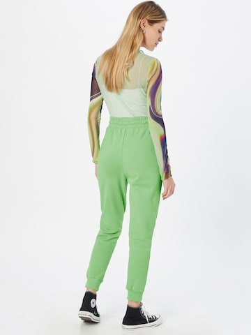 Effilé Pantalon River Island en vert