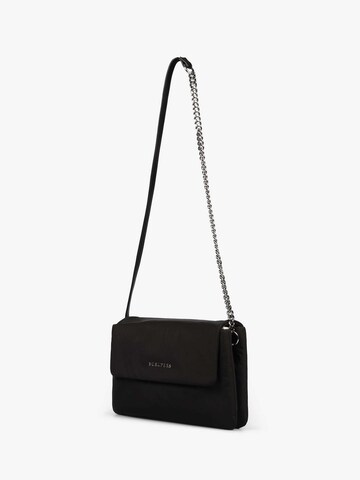 Scalpers Crossbody Bag in Black