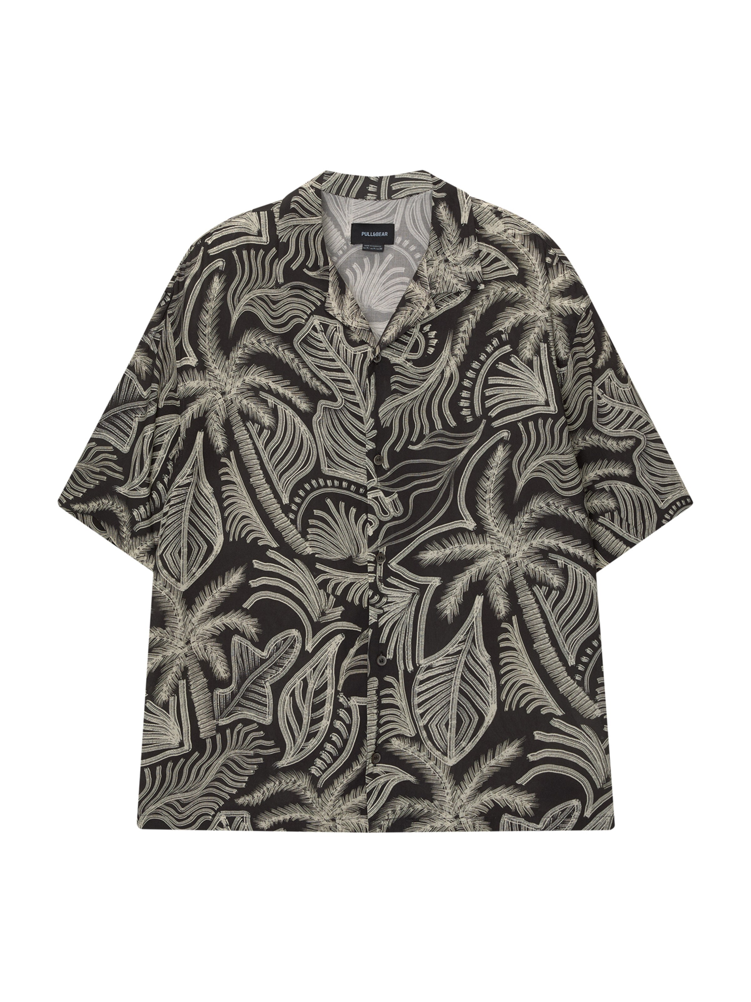 Pull&Bear Comfort Fit Hemd in Schwarz: Vorderseite