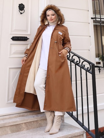 MODAMIHRAM Winterjas in Bruin