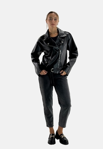 Elara Between-Season Jacket in Black