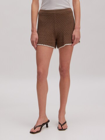 EDITED Обычный Штаны 'Heinke' в Серый: спереди