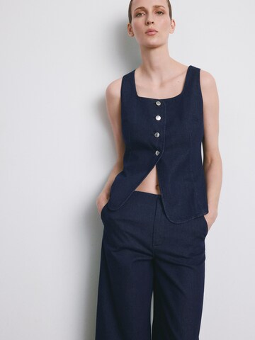 MANGO Szeroka nogawka Jeansy 'AVERY' w kolorze niebieski