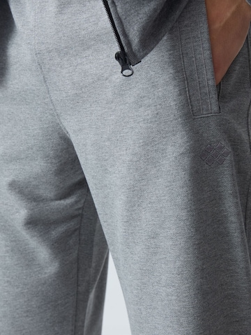 Survêtement Tommy Life en gris