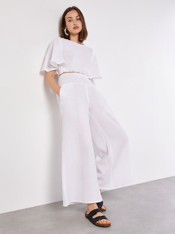 Wide Leg Pantalon ' ' Apricot en blanc