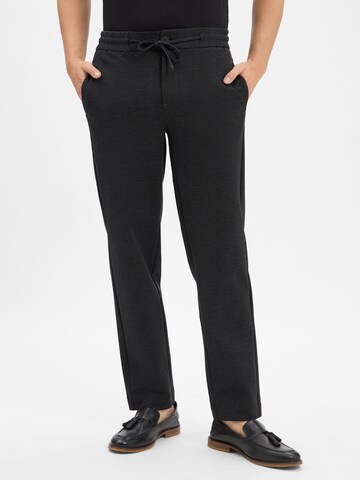 Lindbergh Regular Trousers in Black: front