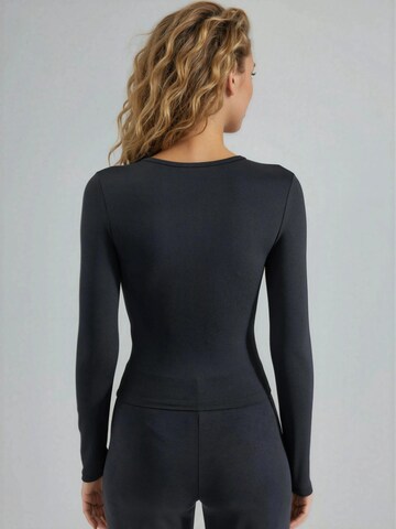 Busem Shirt in Black