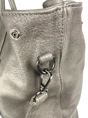 Kumixi Handbag in Grey