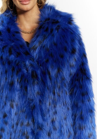 faina Winter Coat in Blue