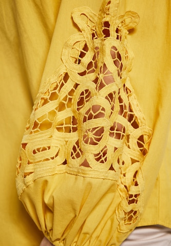 Bluză de la Usha pe galben