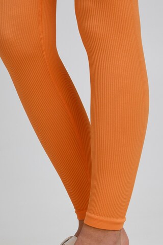 The Jogg Concept Skinny Leggings 'JCSAHANA' in Orange