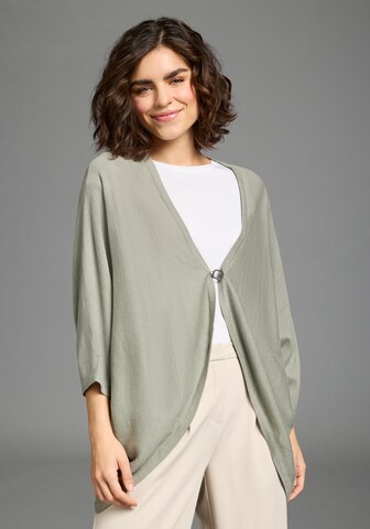 LAURA SCOTT Knit Cardigan in Grey: front