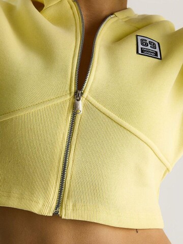 Bianco Lucci - Casaco em moletão 'Sweatshirts' em amarelo