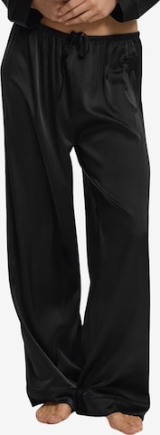 Pantaloncini da pigiama 'Satin Pyjamahose' di cfab (formerly creamy fabrics) in nero: frontale