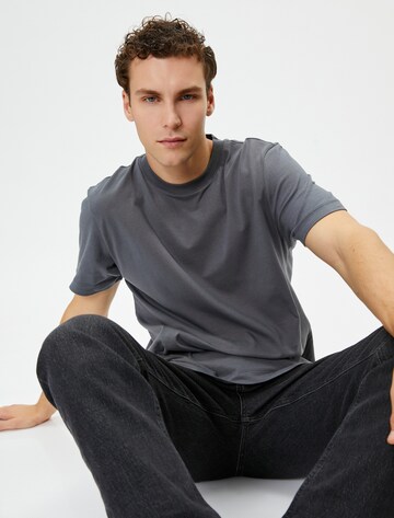 Koton Shirt in Grijs