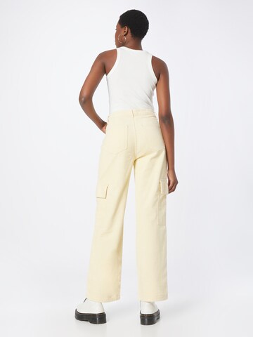 Regular Pantalon cargo Nasty Gal en beige