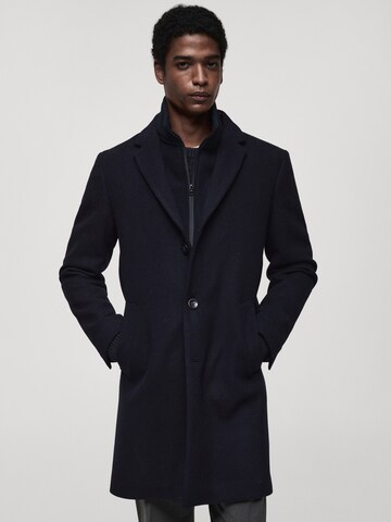 MANGO MAN Between-seasons coat 'Uriel' in Blue: front
