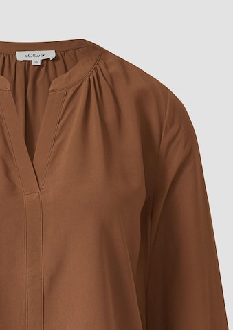 s.Oliver Blouse in Bruin