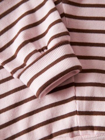 Tapered Pantaloni 'NBFLYCCA' di NAME IT in rosa