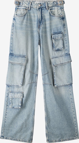 Wide leg Jeans cargo di Bershka in blu: frontale